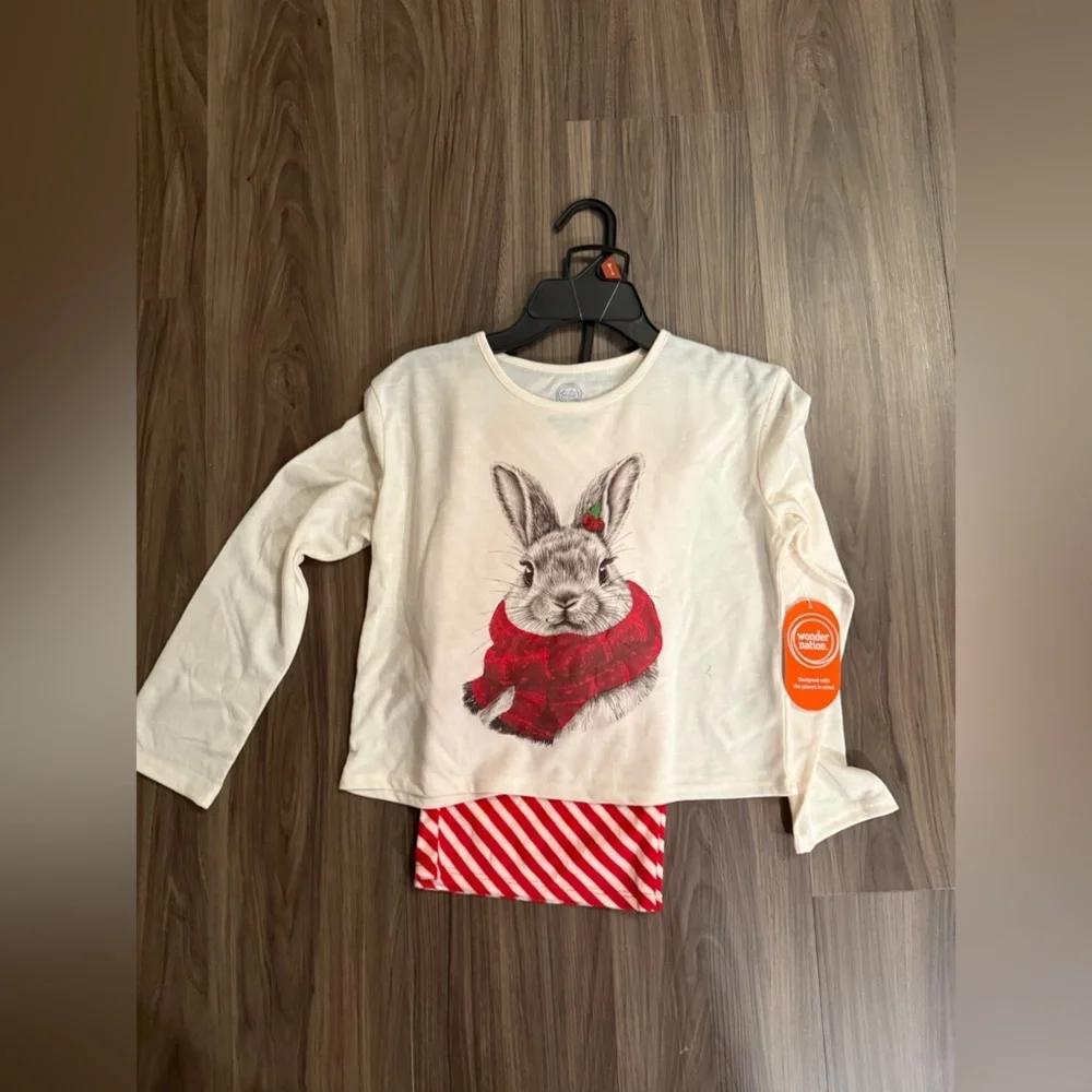wonder nation Cream Top with Red Scarf Bunny & Red Stripe Pants size M 7/8-NWT